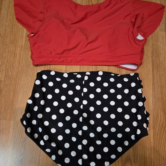 COCOSHIP Black and White Polka Dot Bikini - Picture 3 of 10